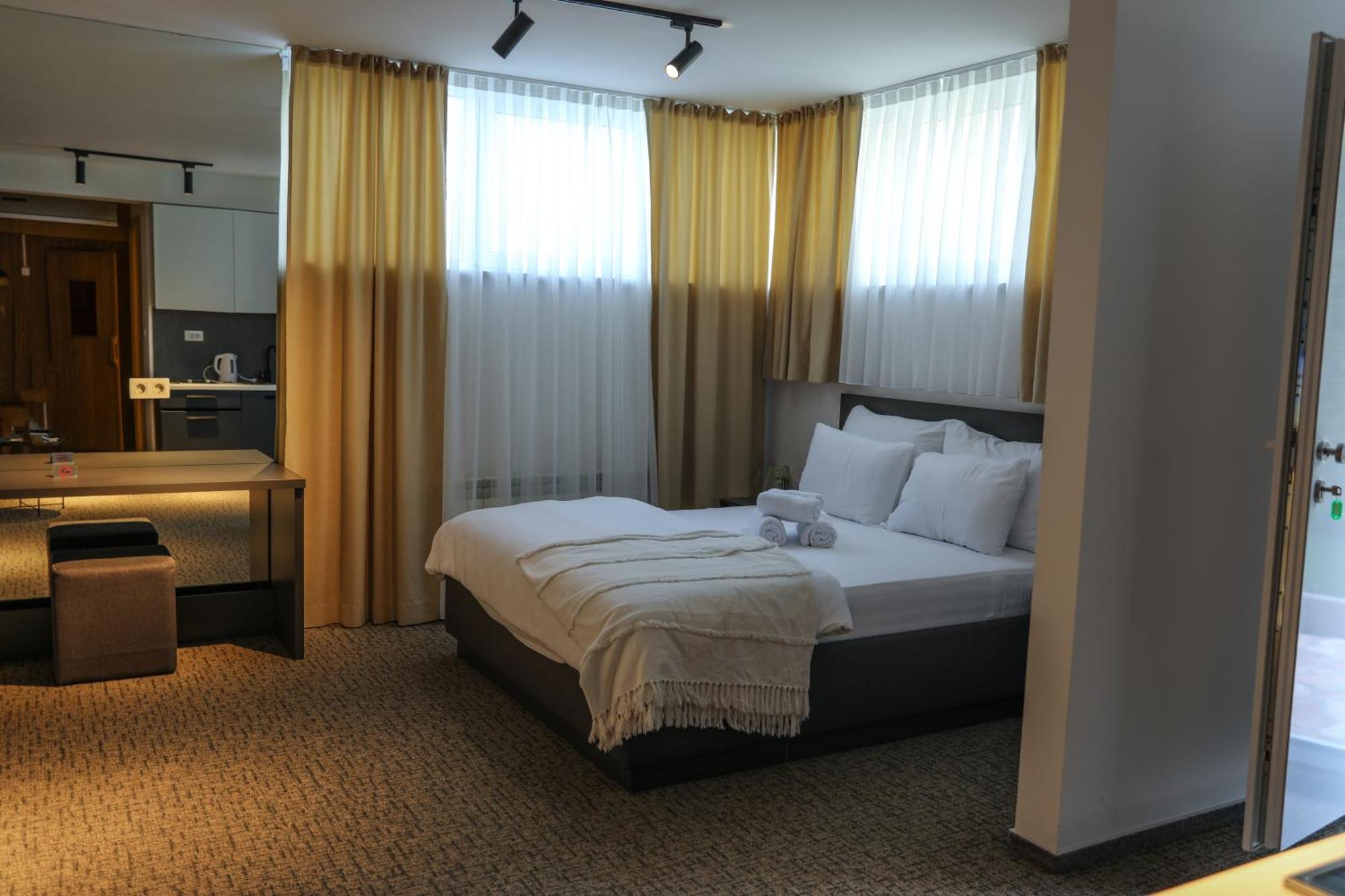 Studio Apartments Visit Point Saraybosna Dış mekan fotoğraf