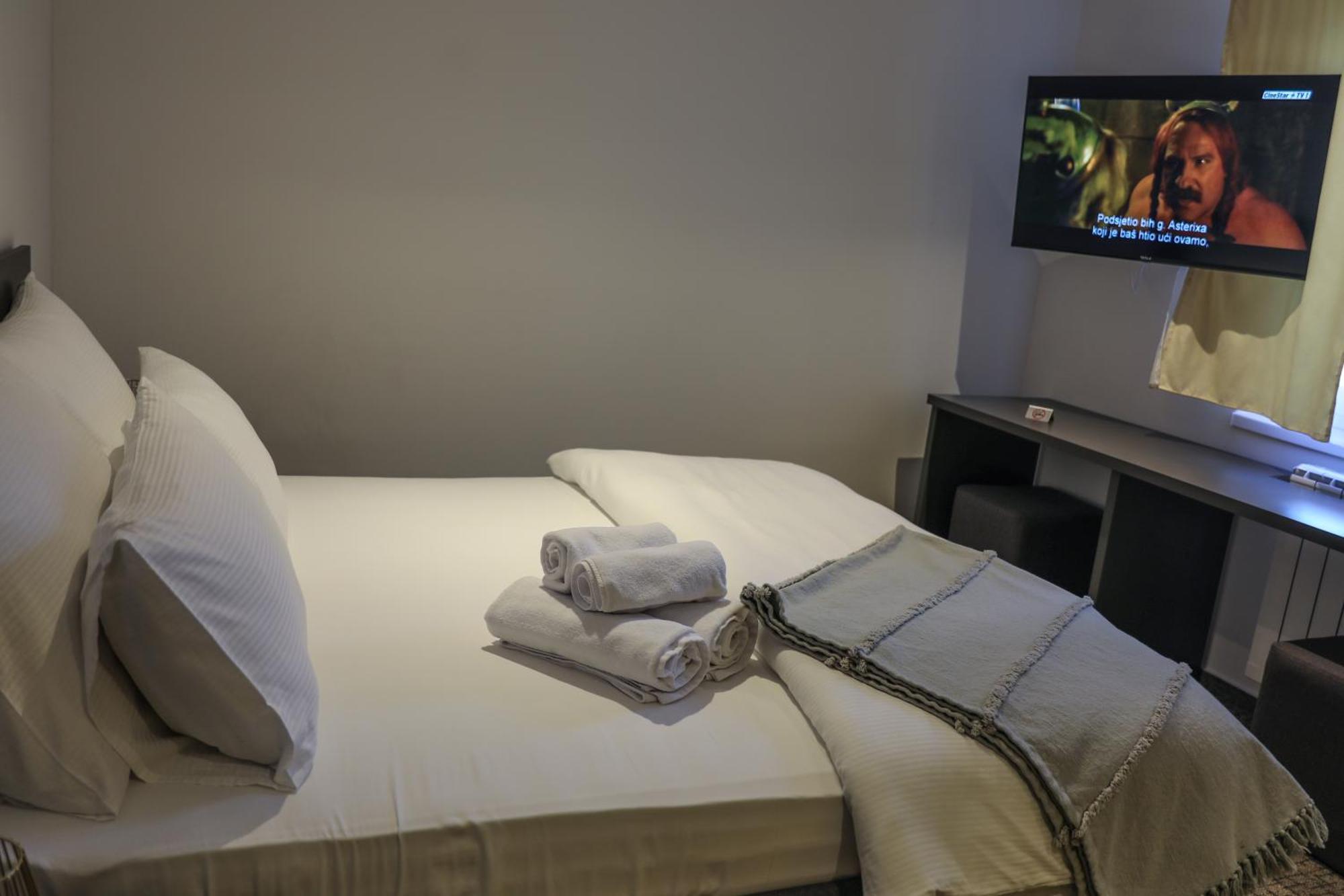 Studio Apartments Visit Point Saraybosna Dış mekan fotoğraf